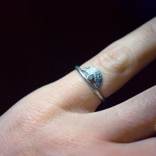 Load image into Gallery viewer, Crescent Ring (Silver)
