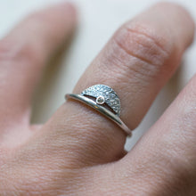 Load image into Gallery viewer, Crescent Ring (Silver)