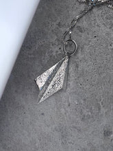 Load image into Gallery viewer, Leaf Pendant - Silver