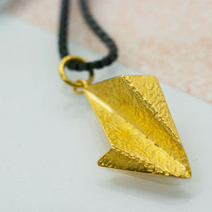 Leaf Pendant - Gold plated